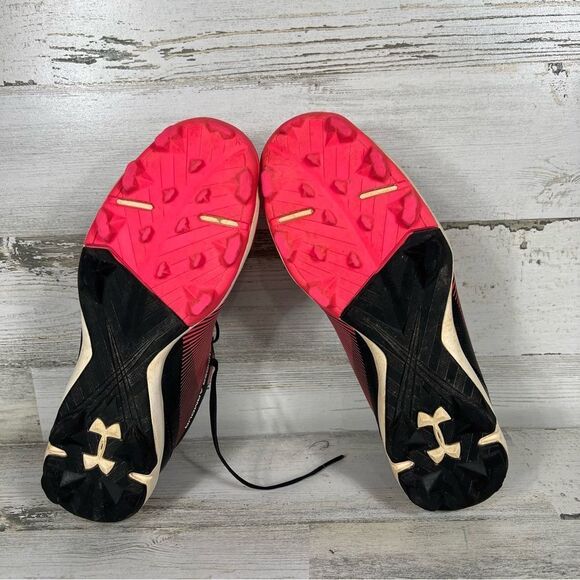 Under Armour baseball softball cleats kids 5.5 - Picture 6 of 7